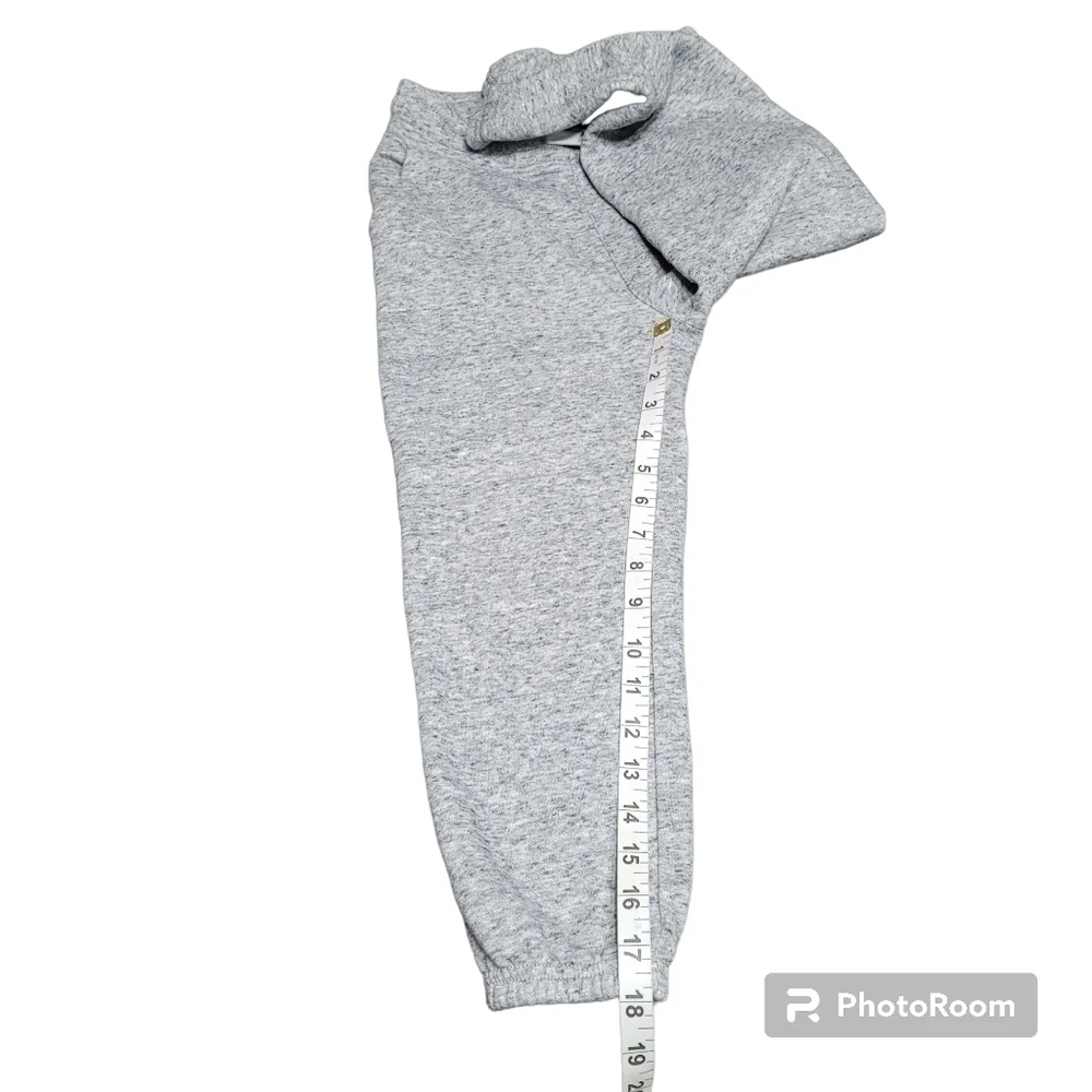 Old Navy Kids 2‎ Piece Grey Full Zip Hooded Jacket And Joggers Set Size S/M